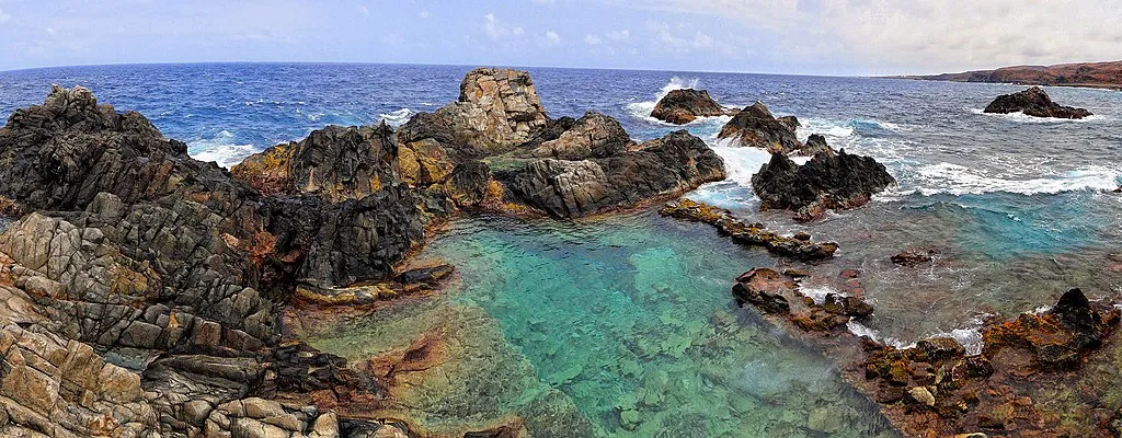 1024px Aruba Natural Pool 2013