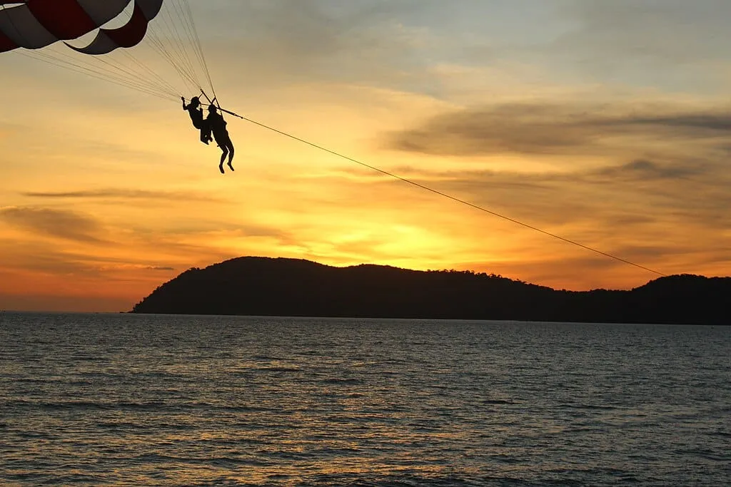 1024px Before the Dawn at Langkawi Island