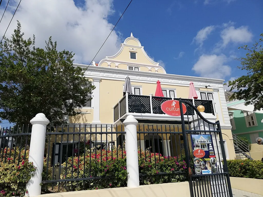 1024px Curacao Maritime Museum 1