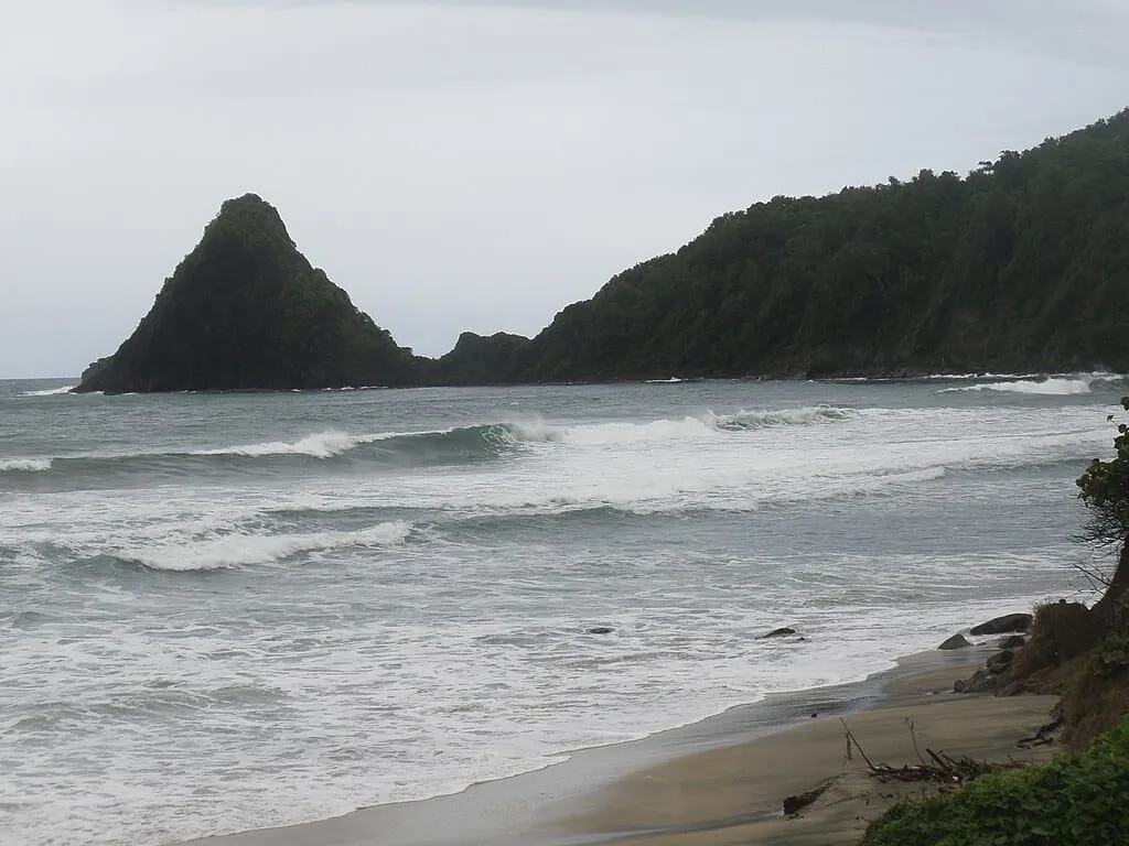 1024px Anse Charpentier Sainte Marie Martinique 02