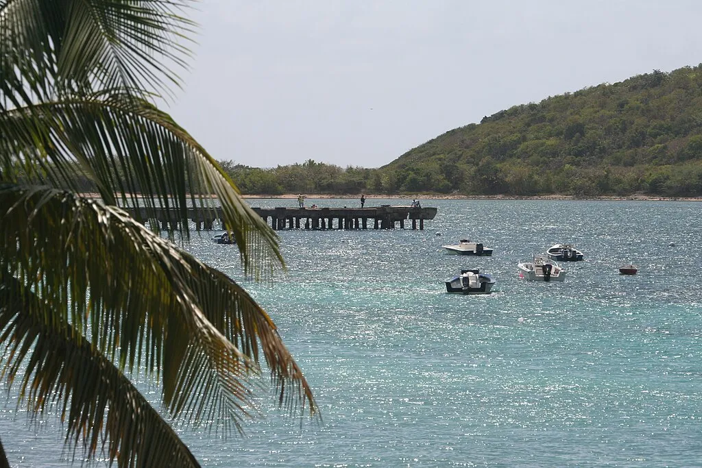 1024px Esperanza in Vieques Puerto Rico
