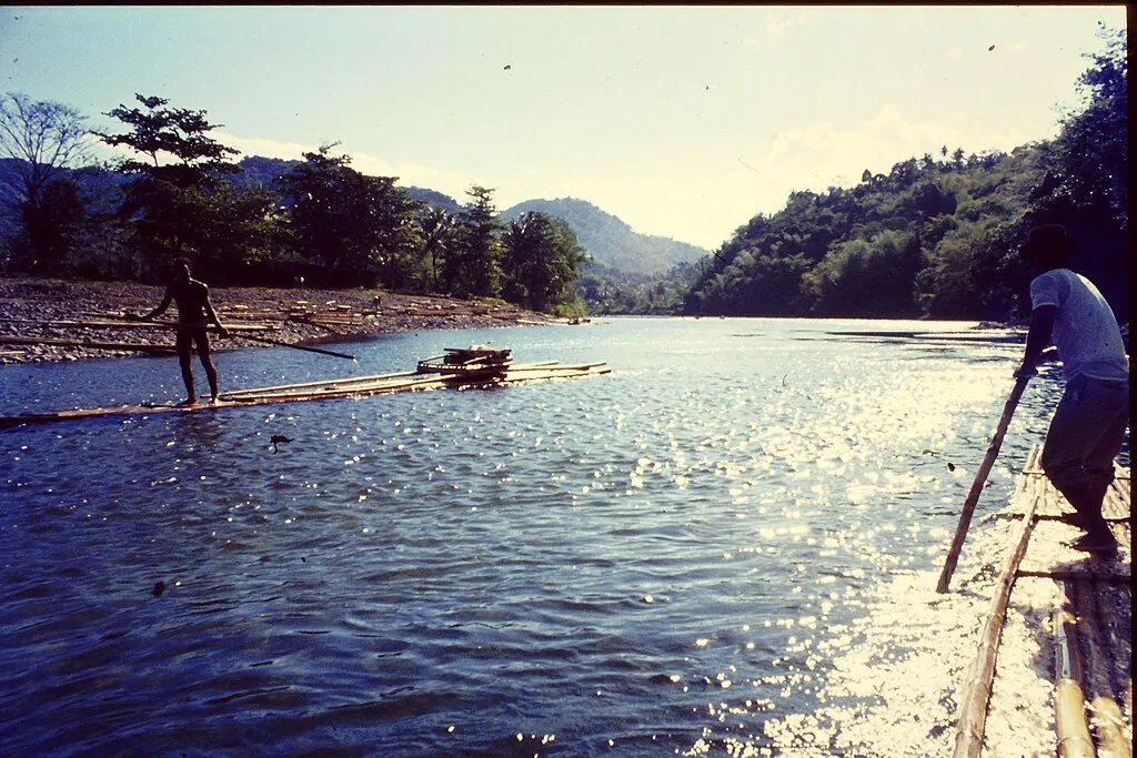 1024px Jamaica Rio Grande2