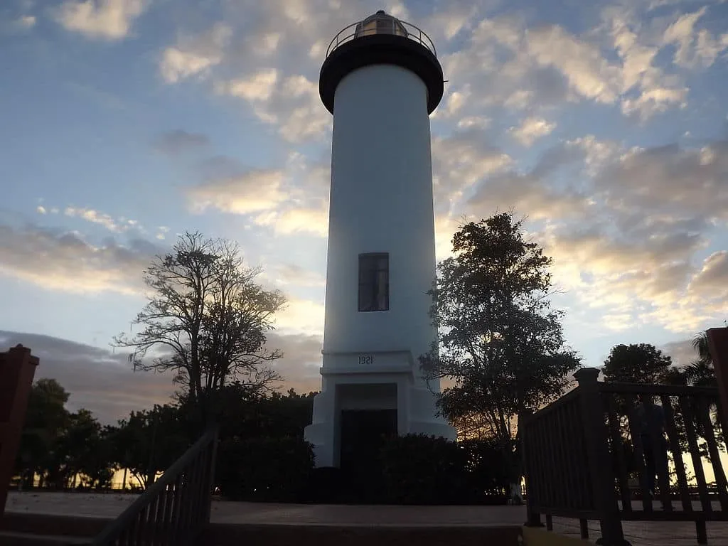 1024px Lighthouse in Rincon