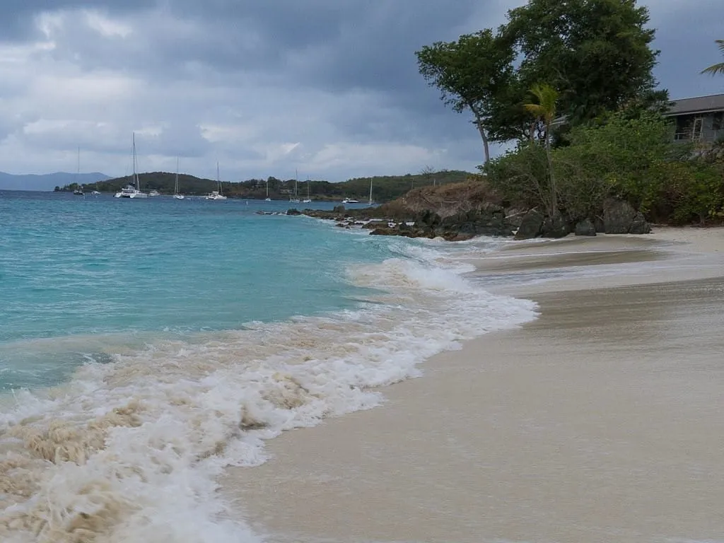 1024px Salomon Beach St John USVI panoramio