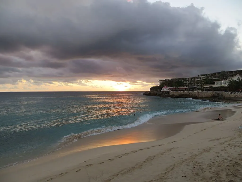 1024px Sunset at La Plage Maho St Maarten Oct 2014 15758164822