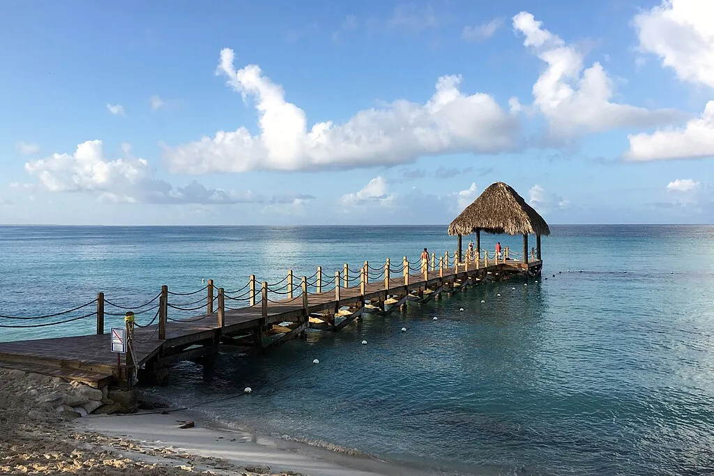 1024px Bayahibe 09 2018 0501