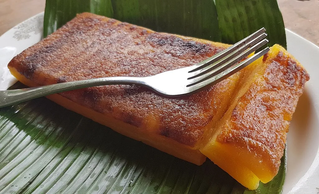 1024px Cassava cake Philippines Bibingkang kamoteng kahoy 01