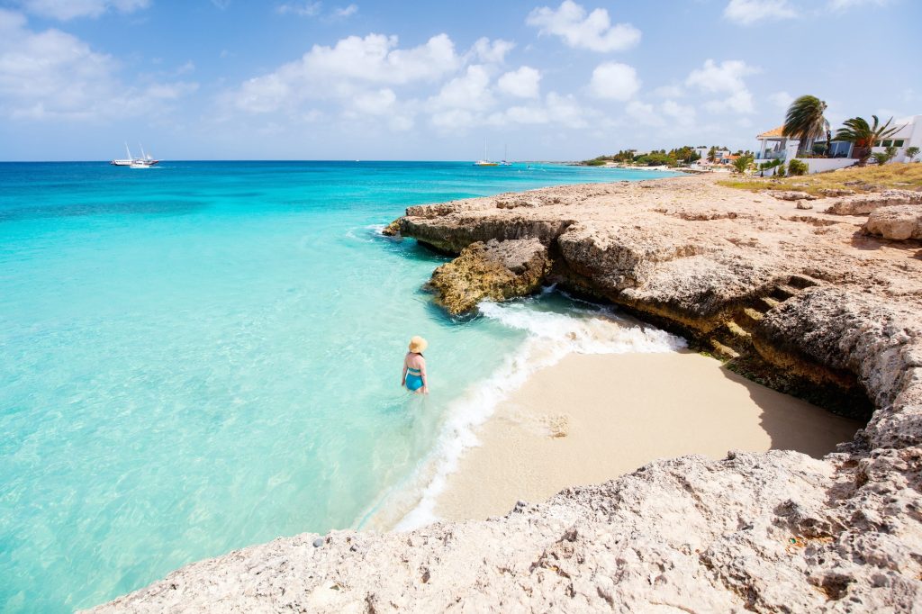 tres trapi triple steps beach aruba